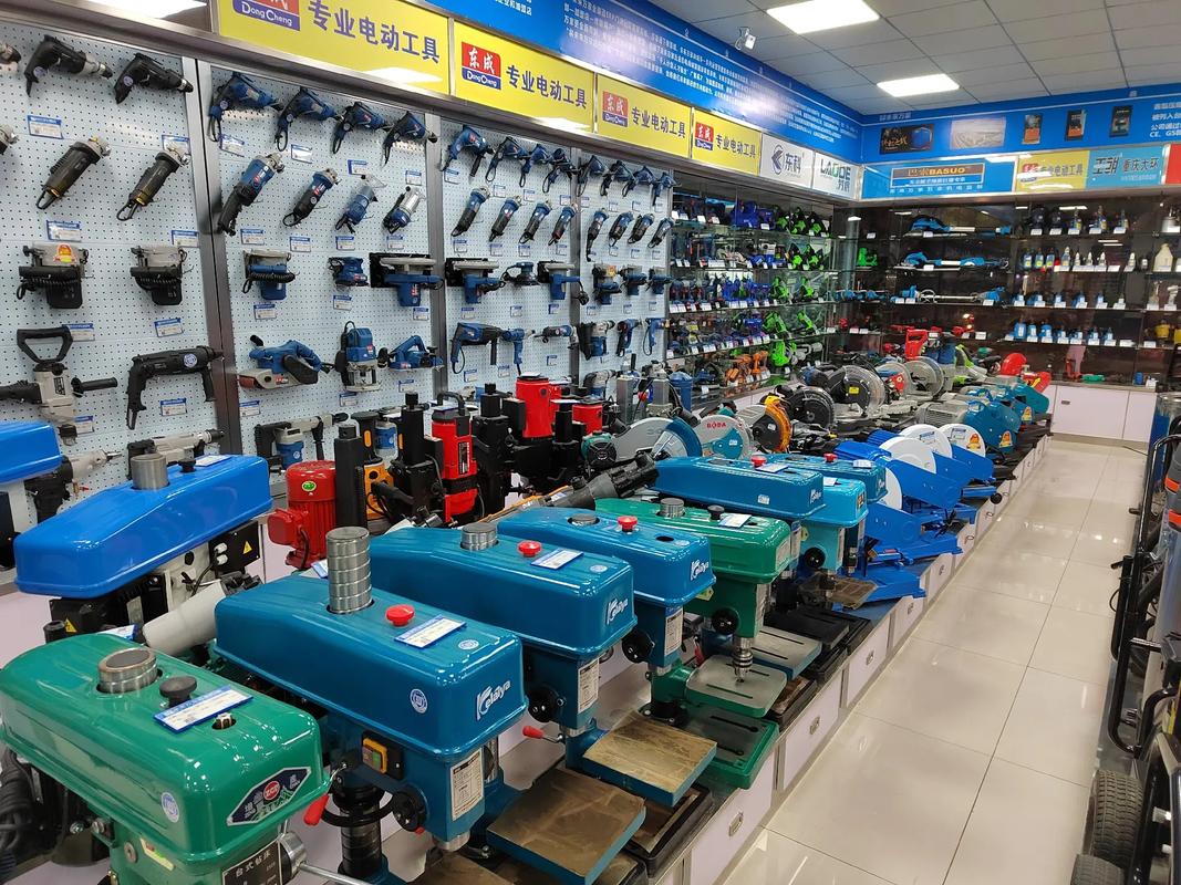 未來萬家五金機電廣西宜州店 全國連鎖，誠信經營，專注氣動與機電